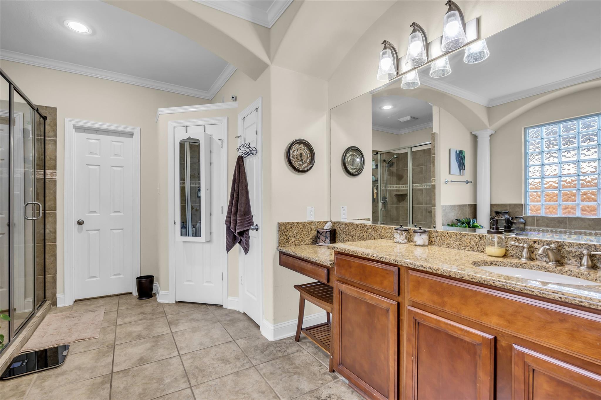 3317 Sussex Way