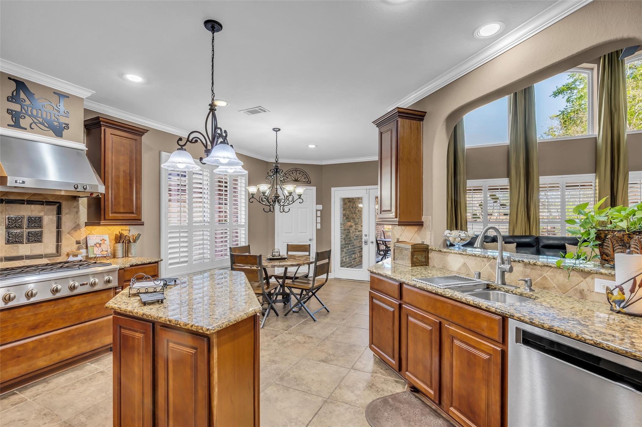 3317 Sussex Way