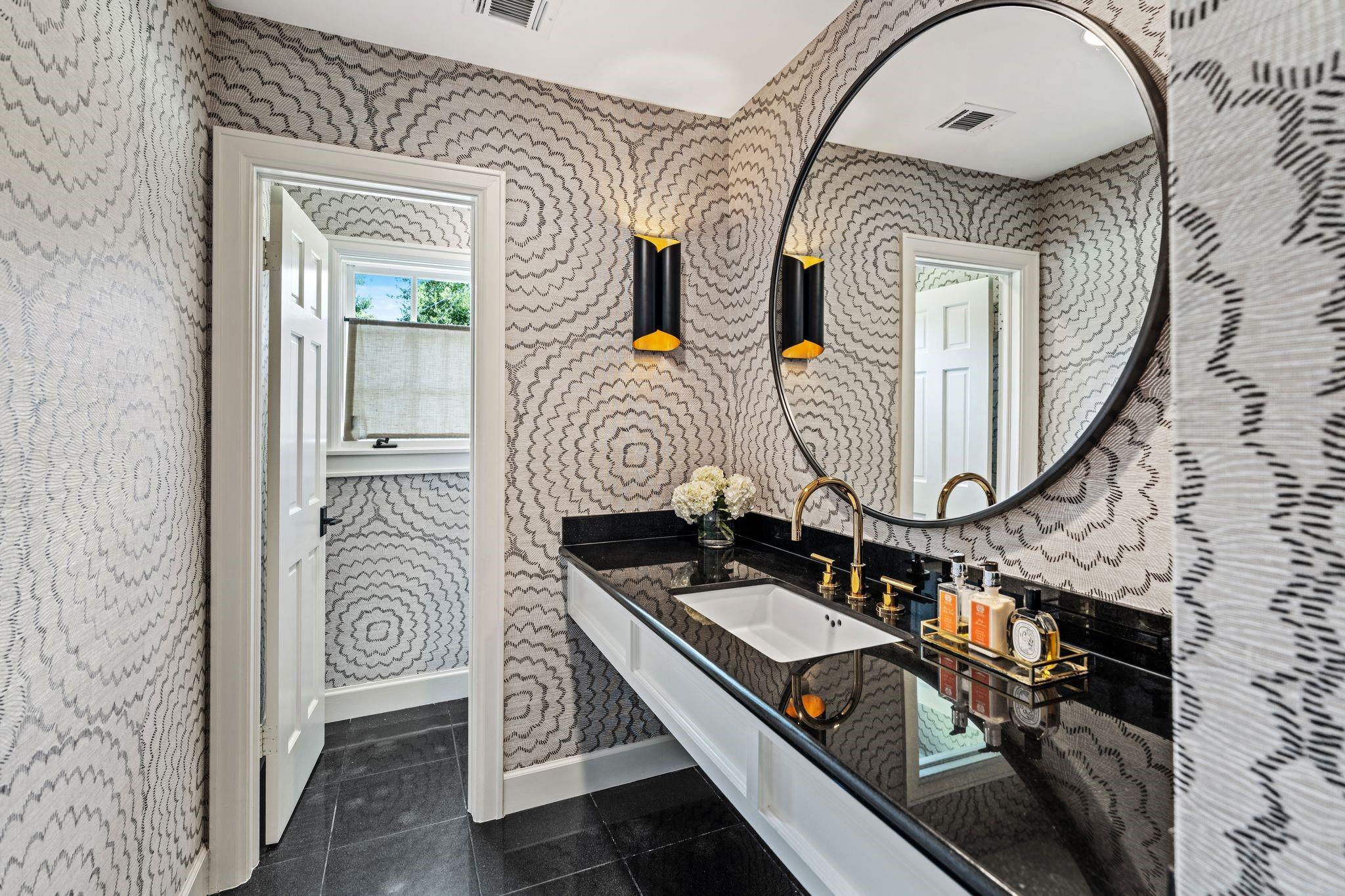 5672 Cedar Creek Drive