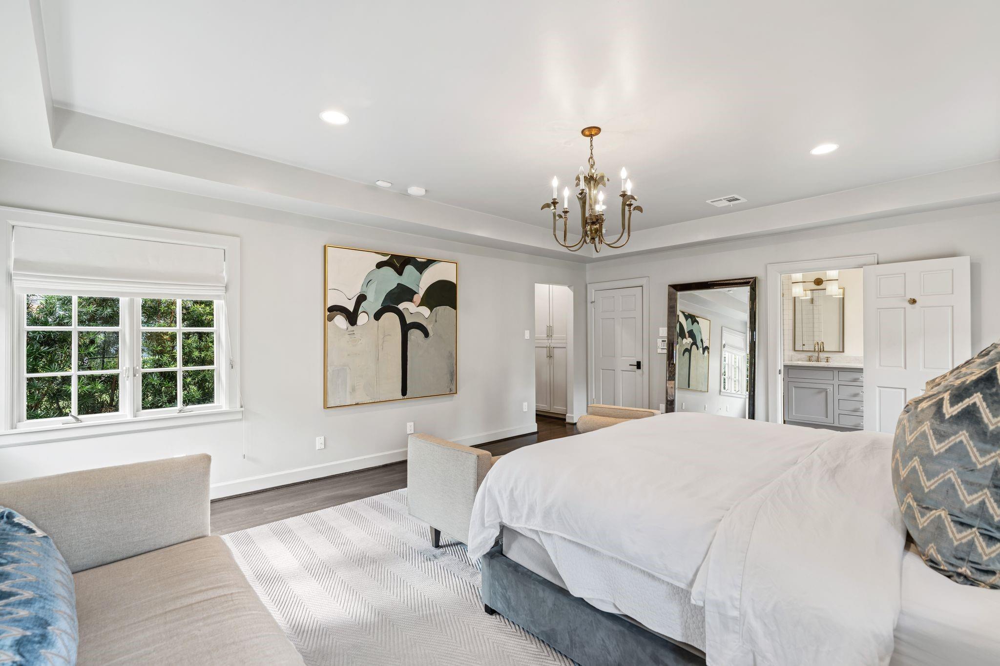 5672 Cedar Creek Drive