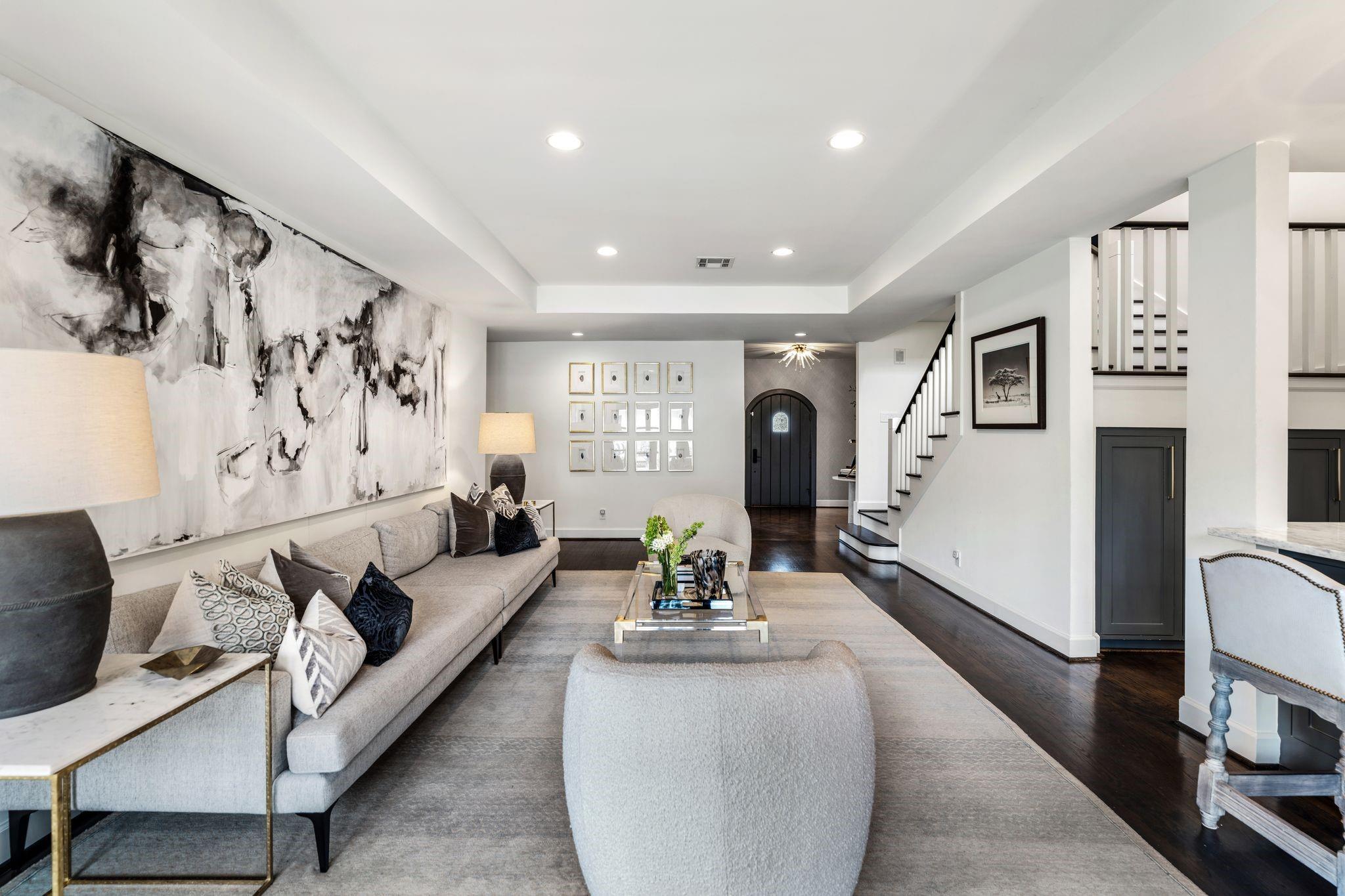 5672 Cedar Creek Drive