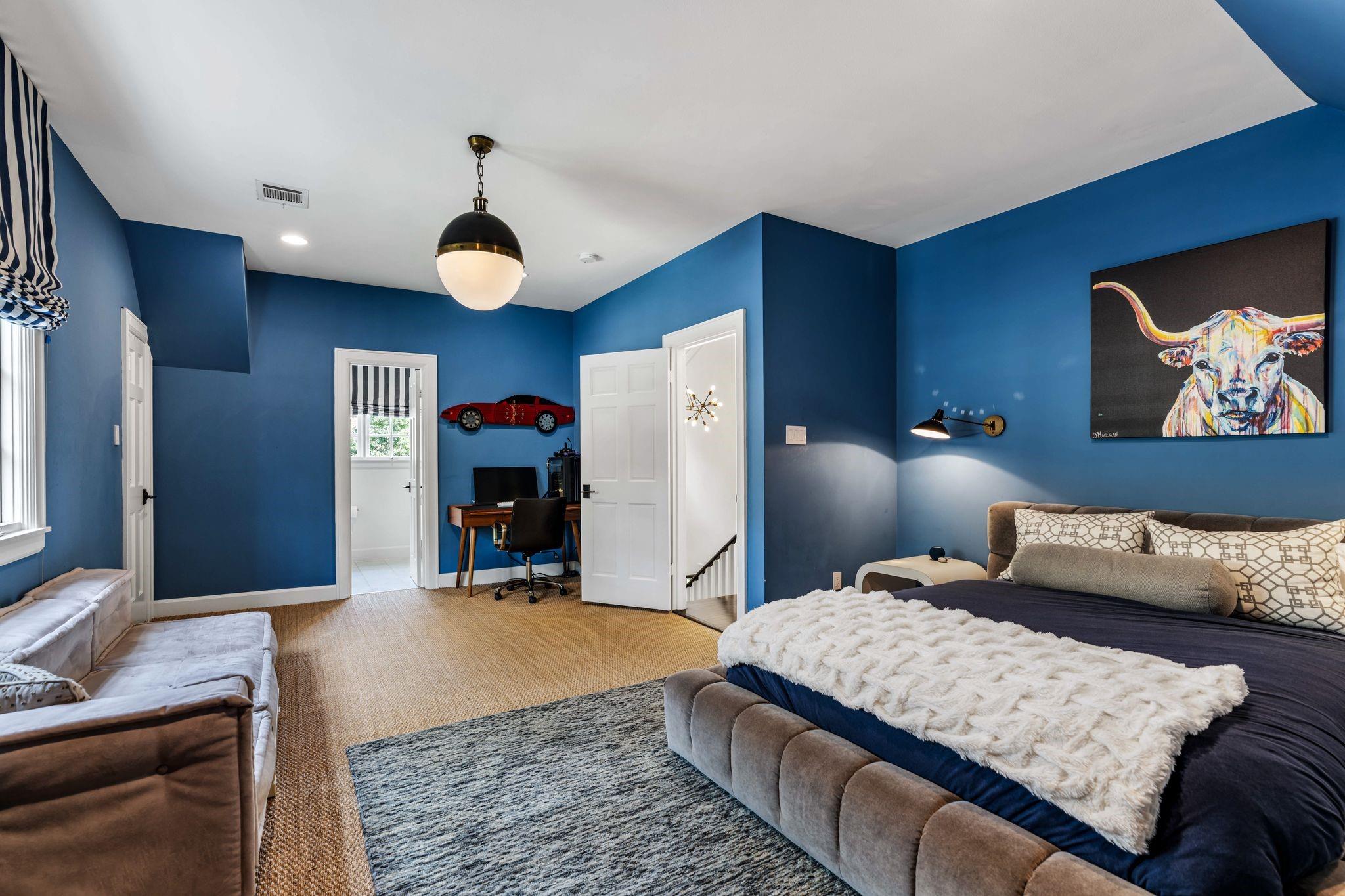 5672 Cedar Creek Drive