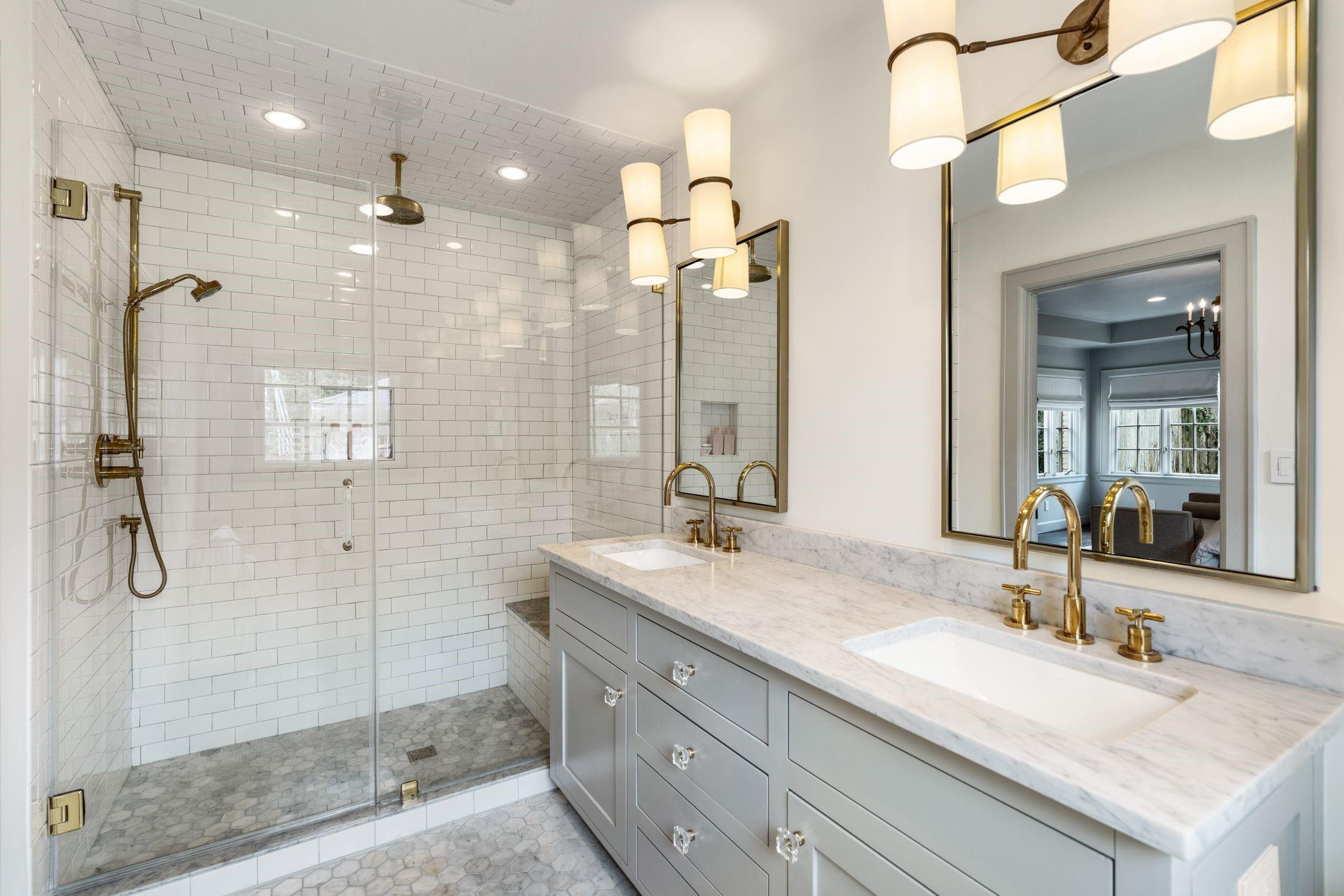 5672 Cedar Creek Drive