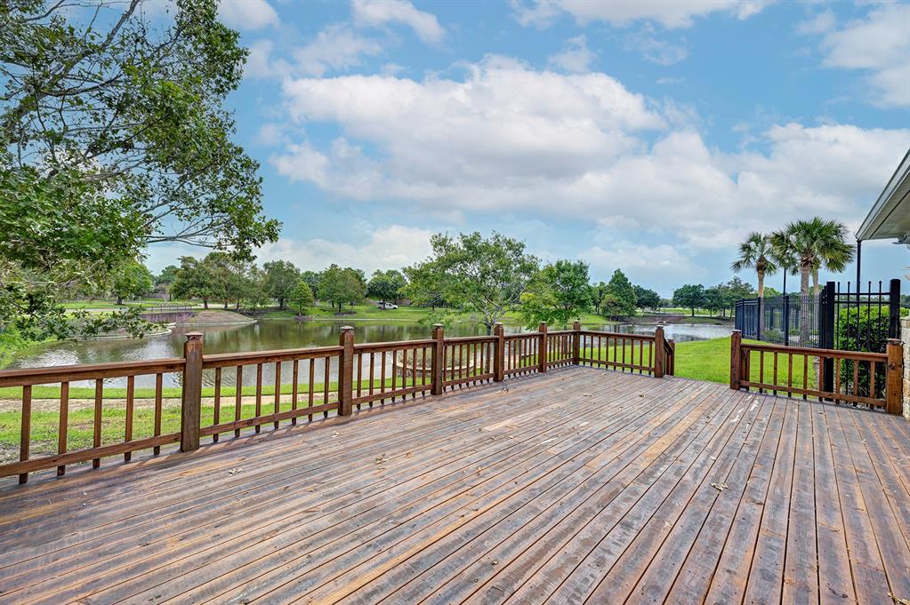 5703 Windy Knoll Lane