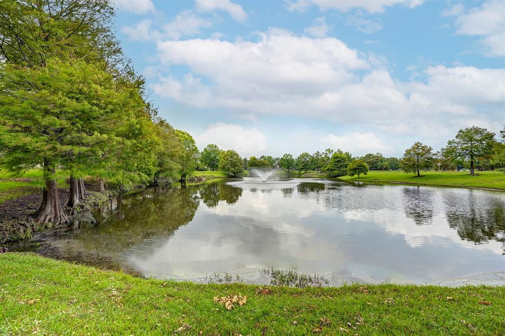 5703 Windy Knoll Lane