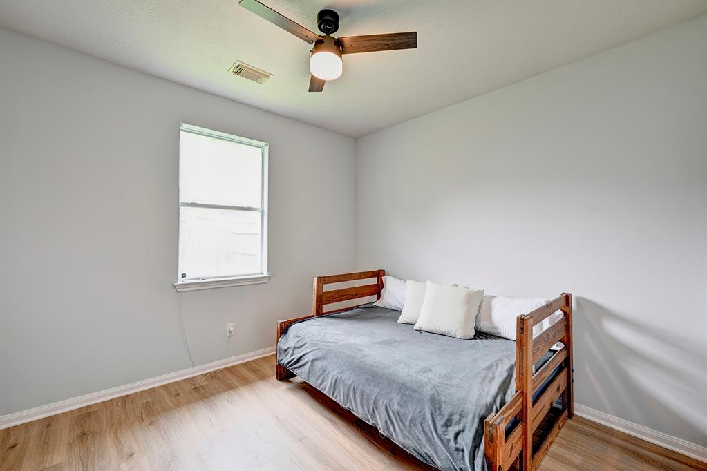 5703 Windy Knoll Lane