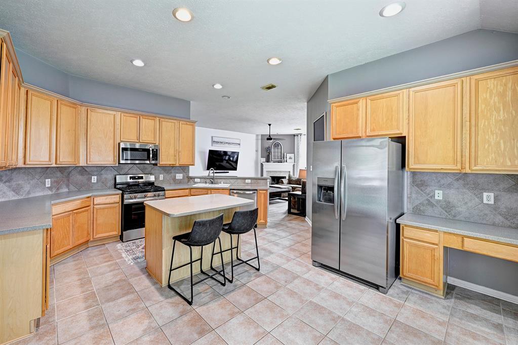 5703 Windy Knoll Lane