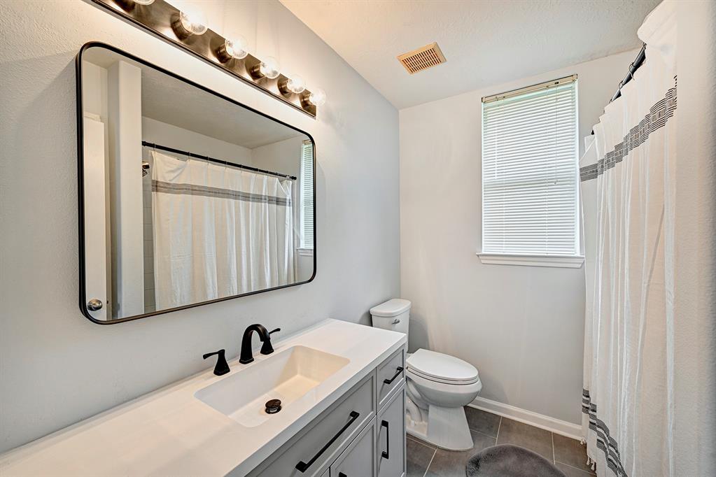 5703 Windy Knoll Lane