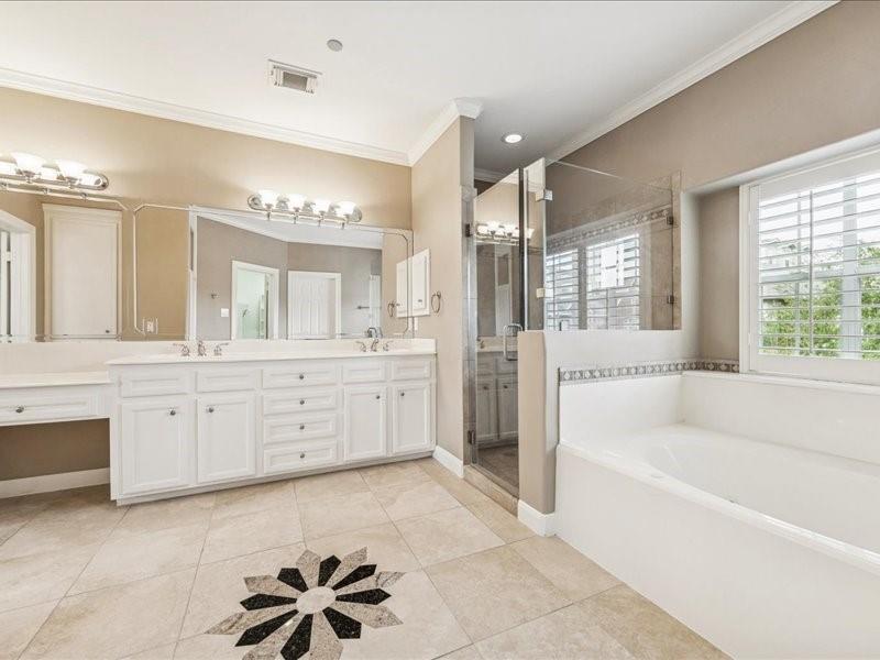 6324 Elm Court