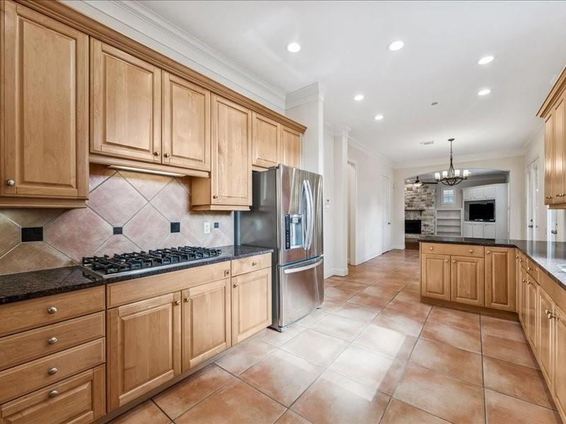6324 Elm Court