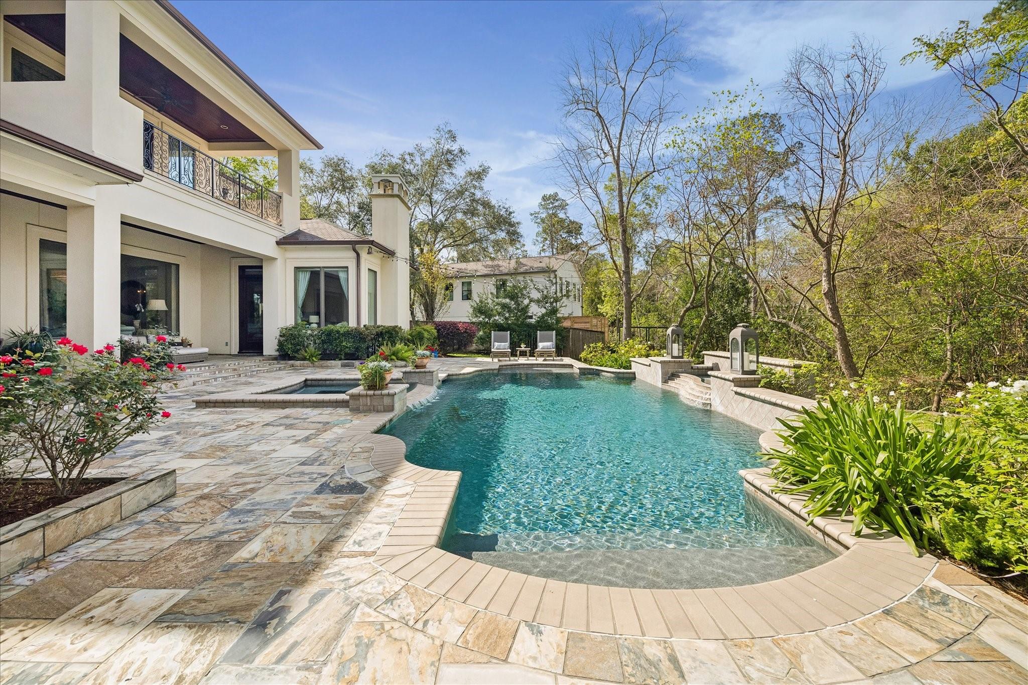 107 Willowend Drive