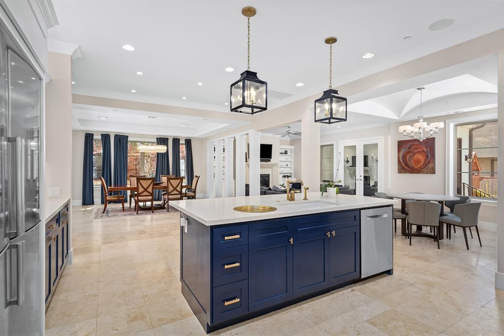 4625 Cedar Oaks Lane