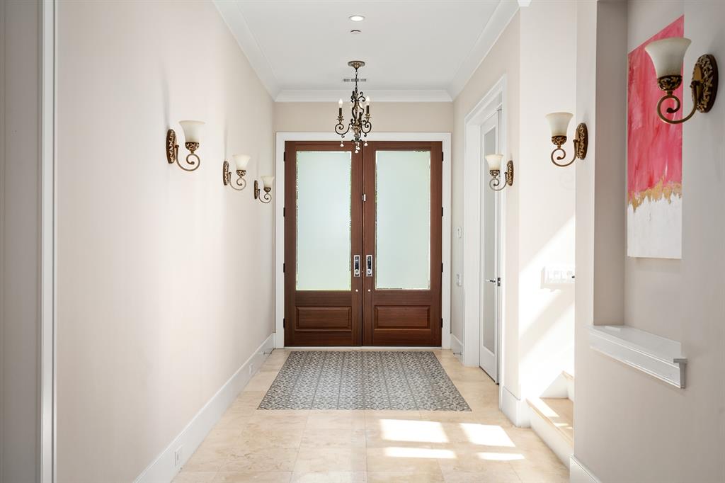 4625 Cedar Oaks Lane