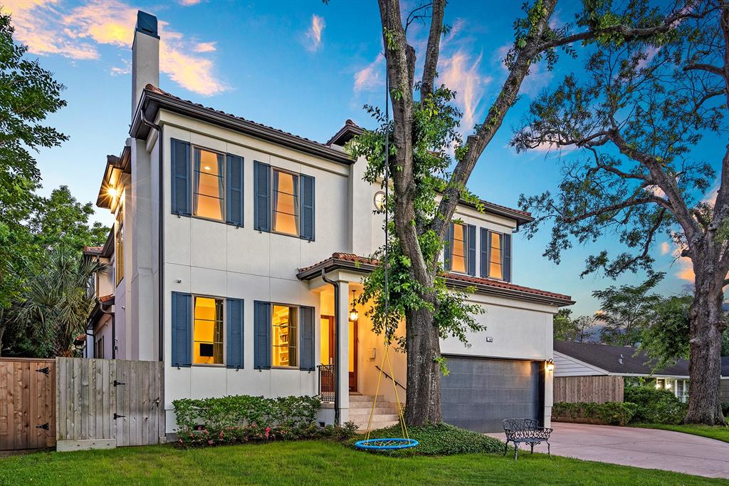 4625 Cedar Oaks Lane