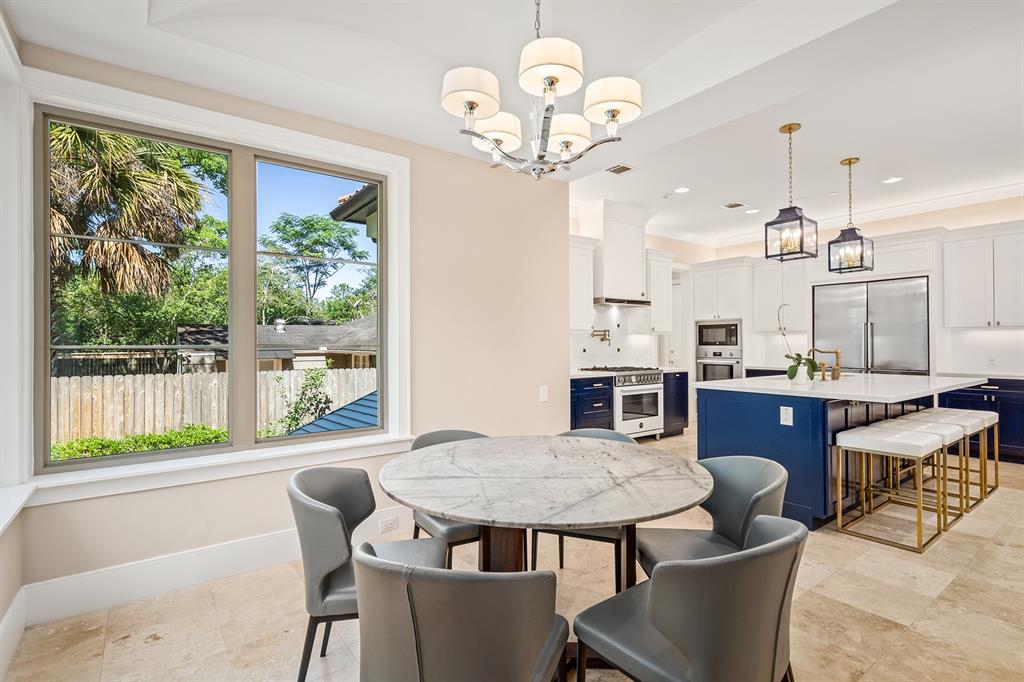 4625 Cedar Oaks Lane