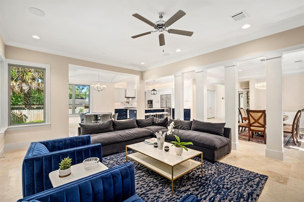 4625 Cedar Oaks Lane