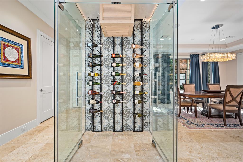 4625 Cedar Oaks Lane