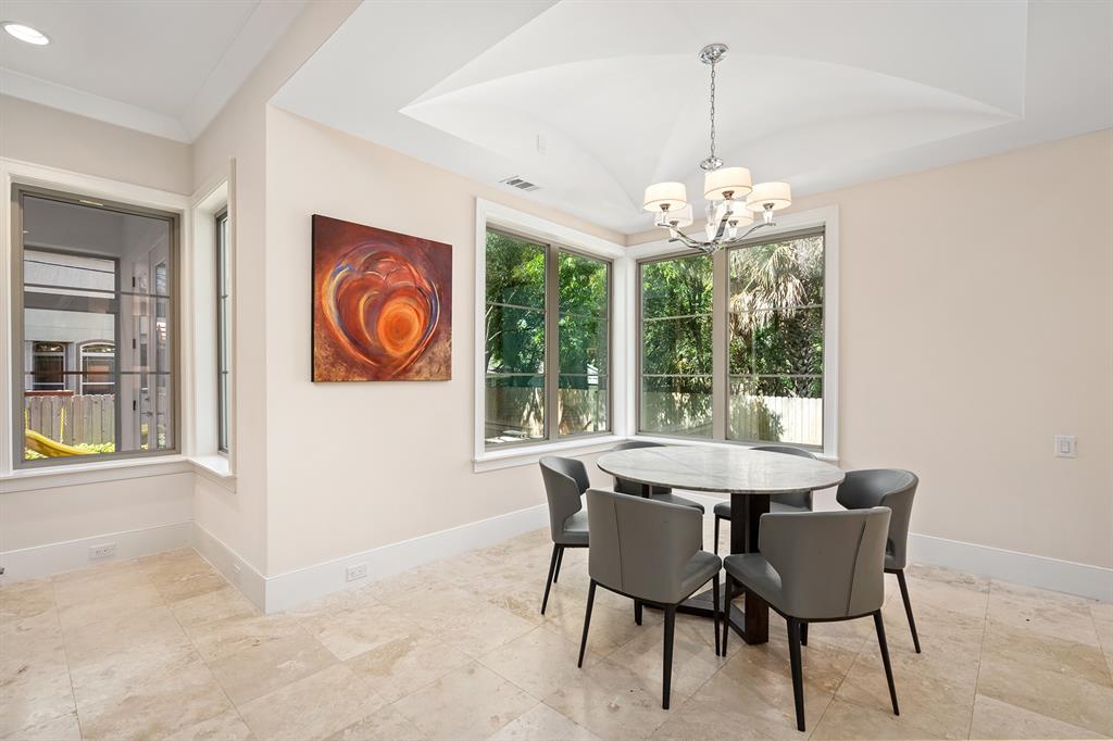 4625 Cedar Oaks Lane