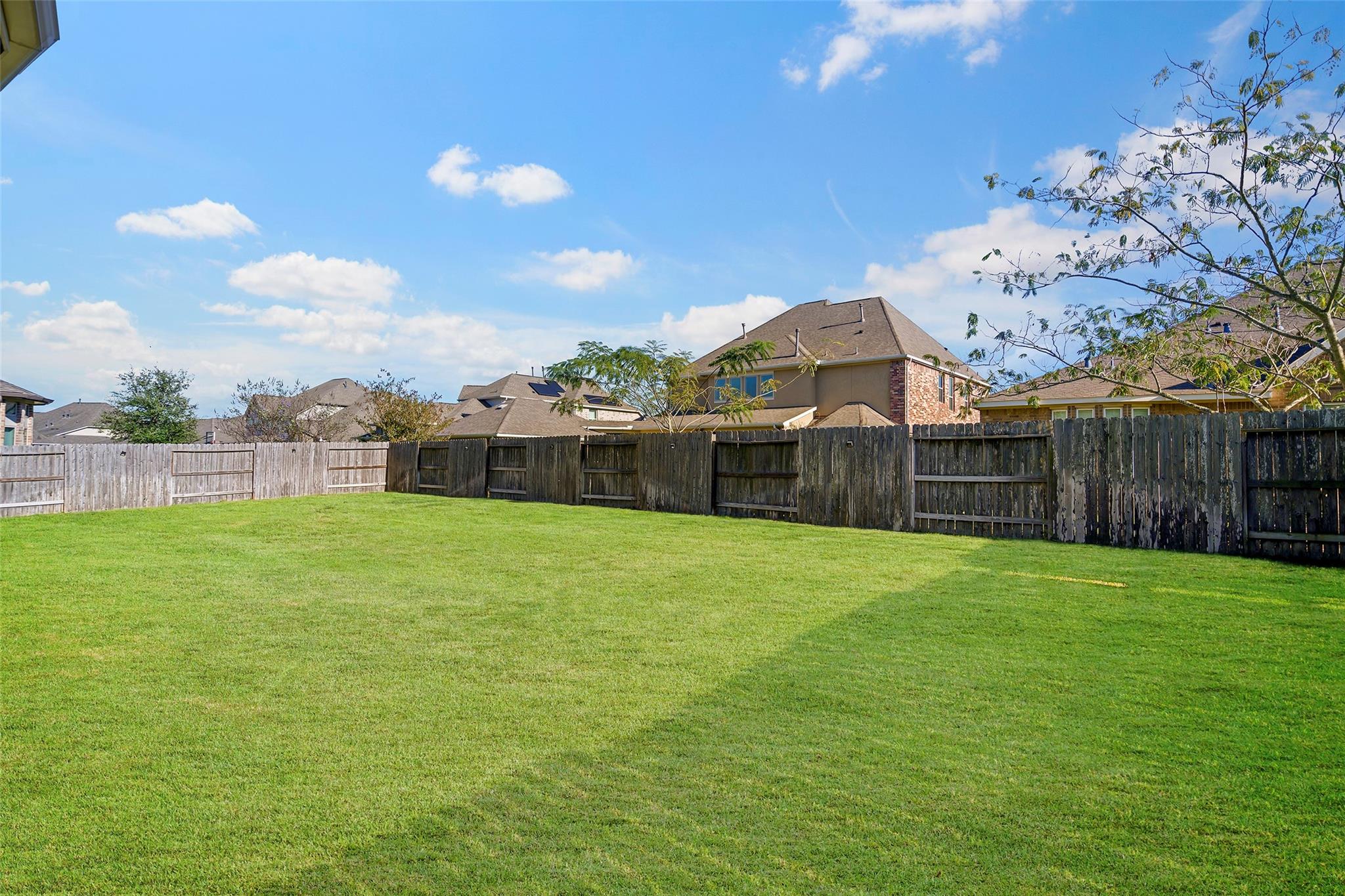 16618 Wolf Pass Drive