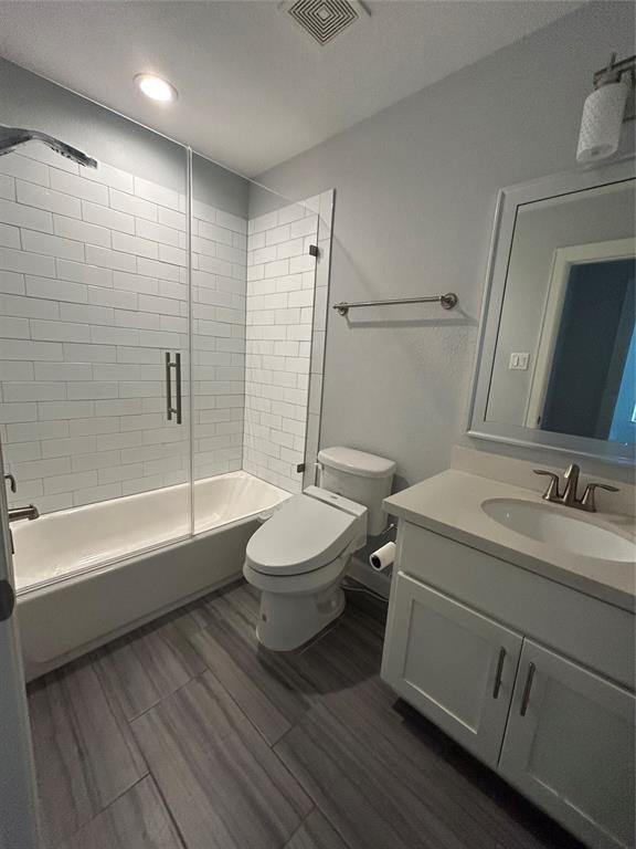 1211 Marconi Street