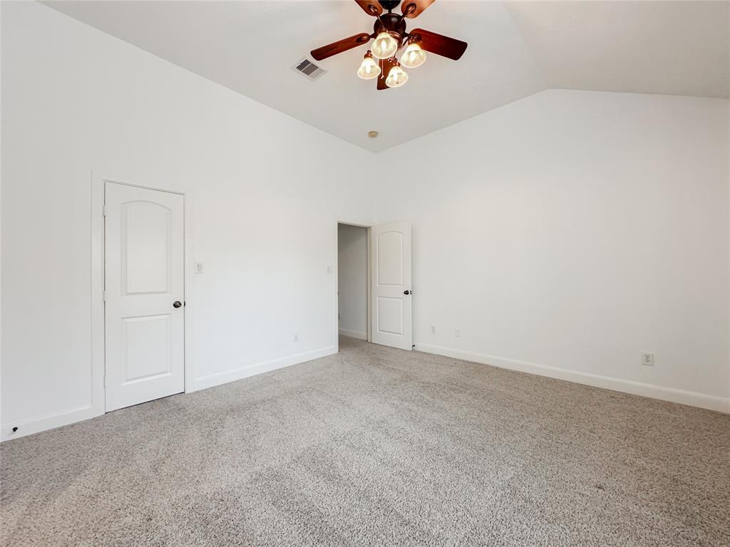 1727 Stacy Crest