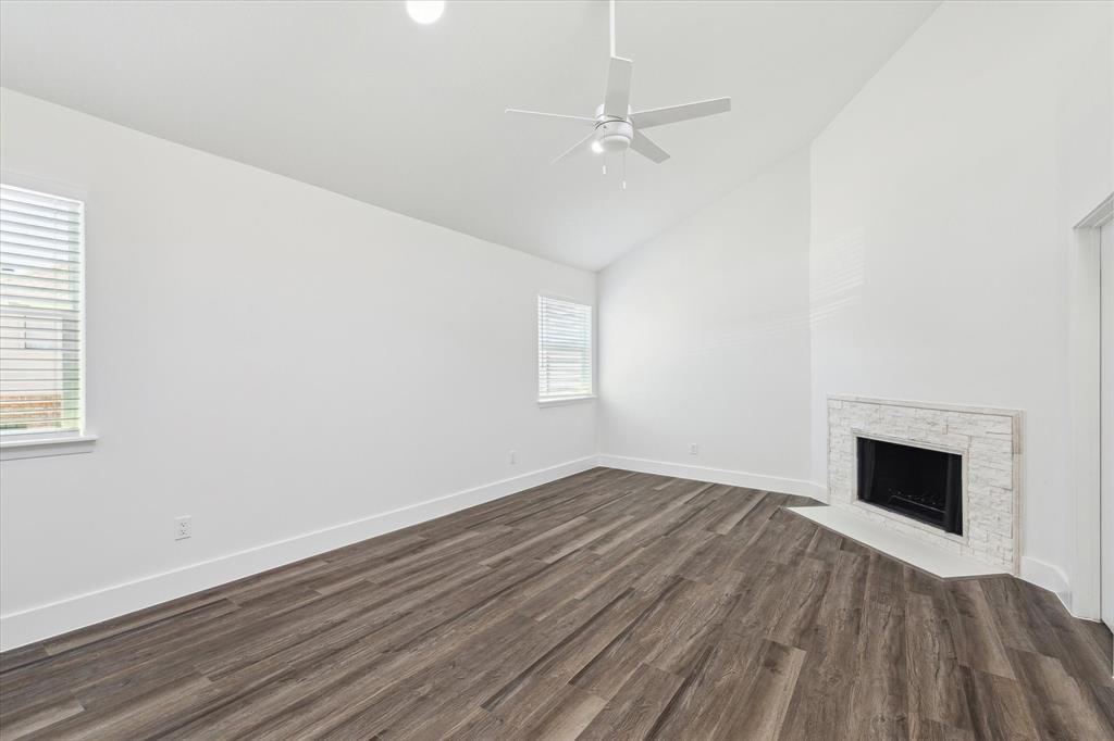1809 Potomac Drive # C