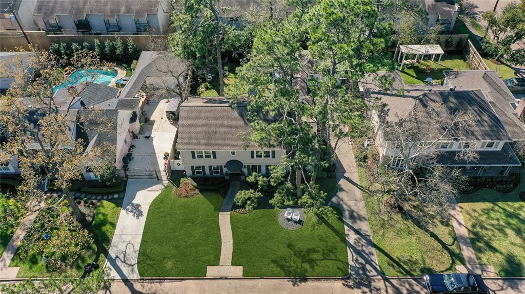 883 Glenchester Drive