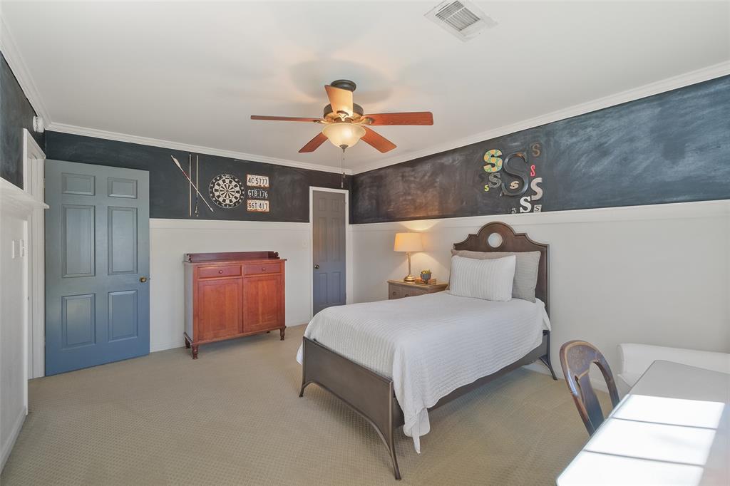883 Glenchester Drive