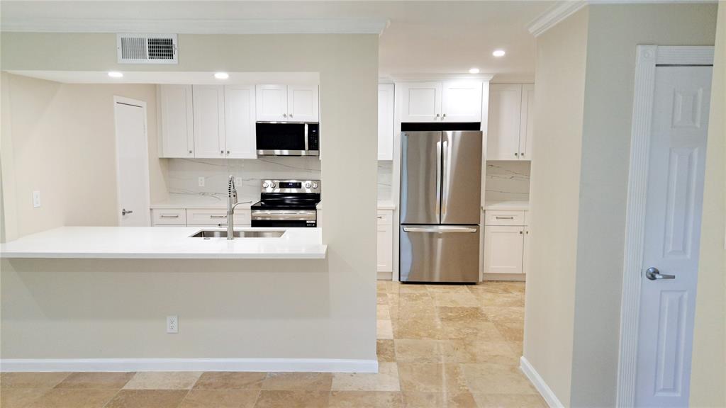 1601 S Shepherd Drive # 134