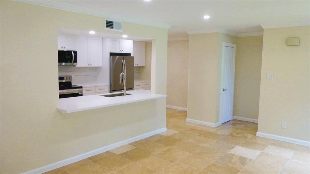 1601 S Shepherd Drive # 134