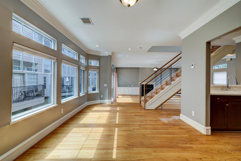 1106 Jackson Boulevard # B