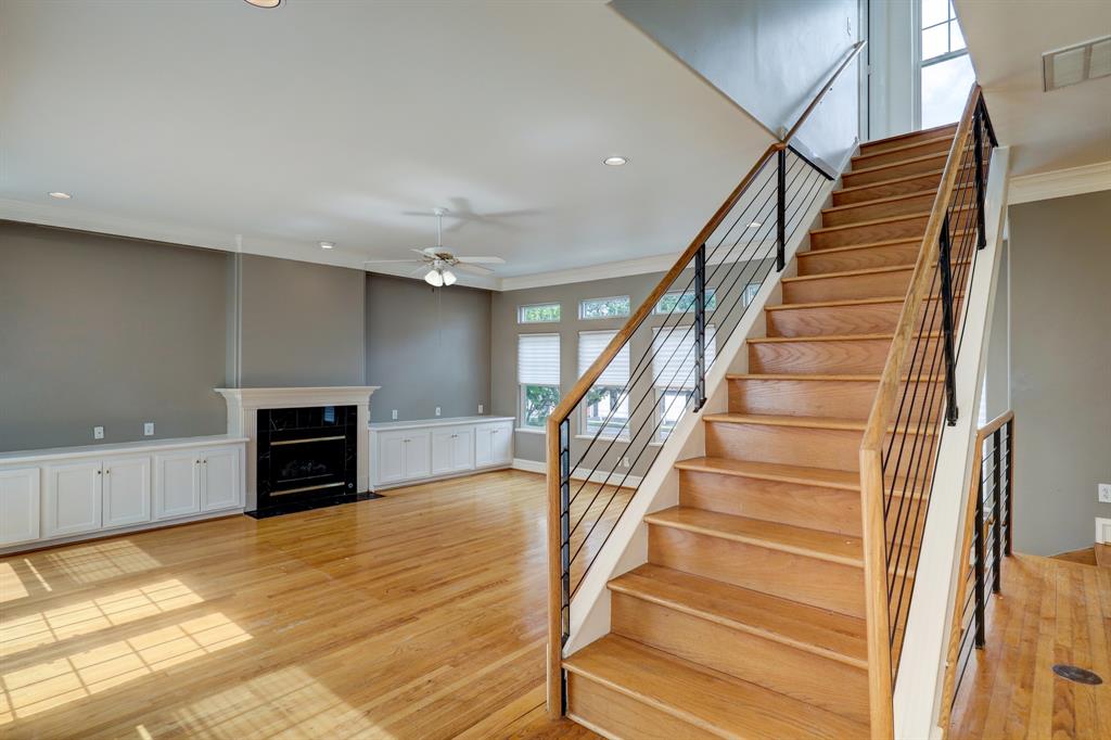 1106 Jackson Boulevard # B