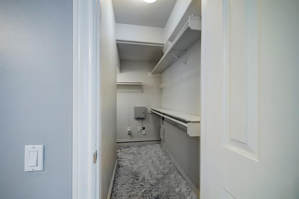 1106 Jackson Boulevard # B