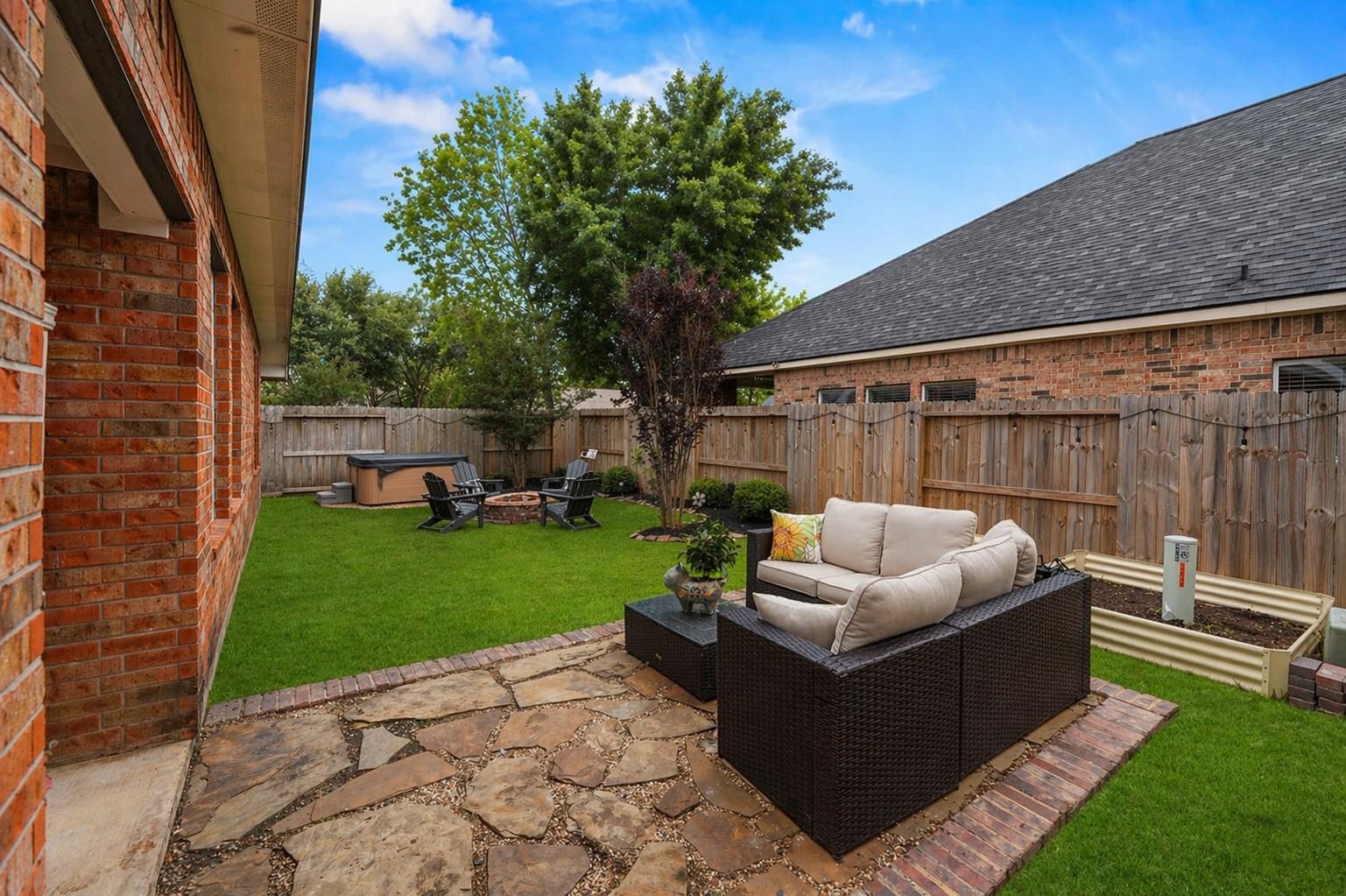 12323 E Elizabeth Shore Loop