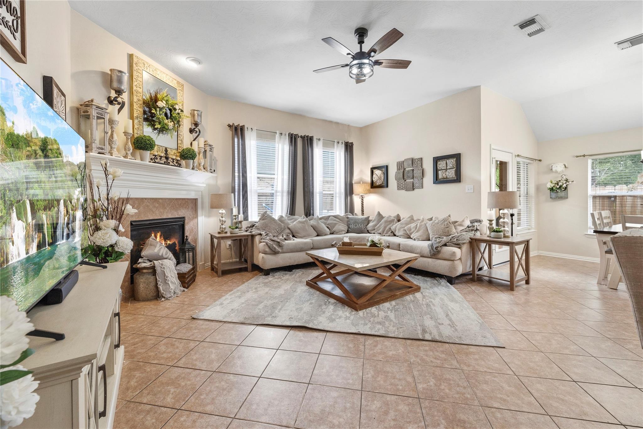 12323 E Elizabeth Shore Loop