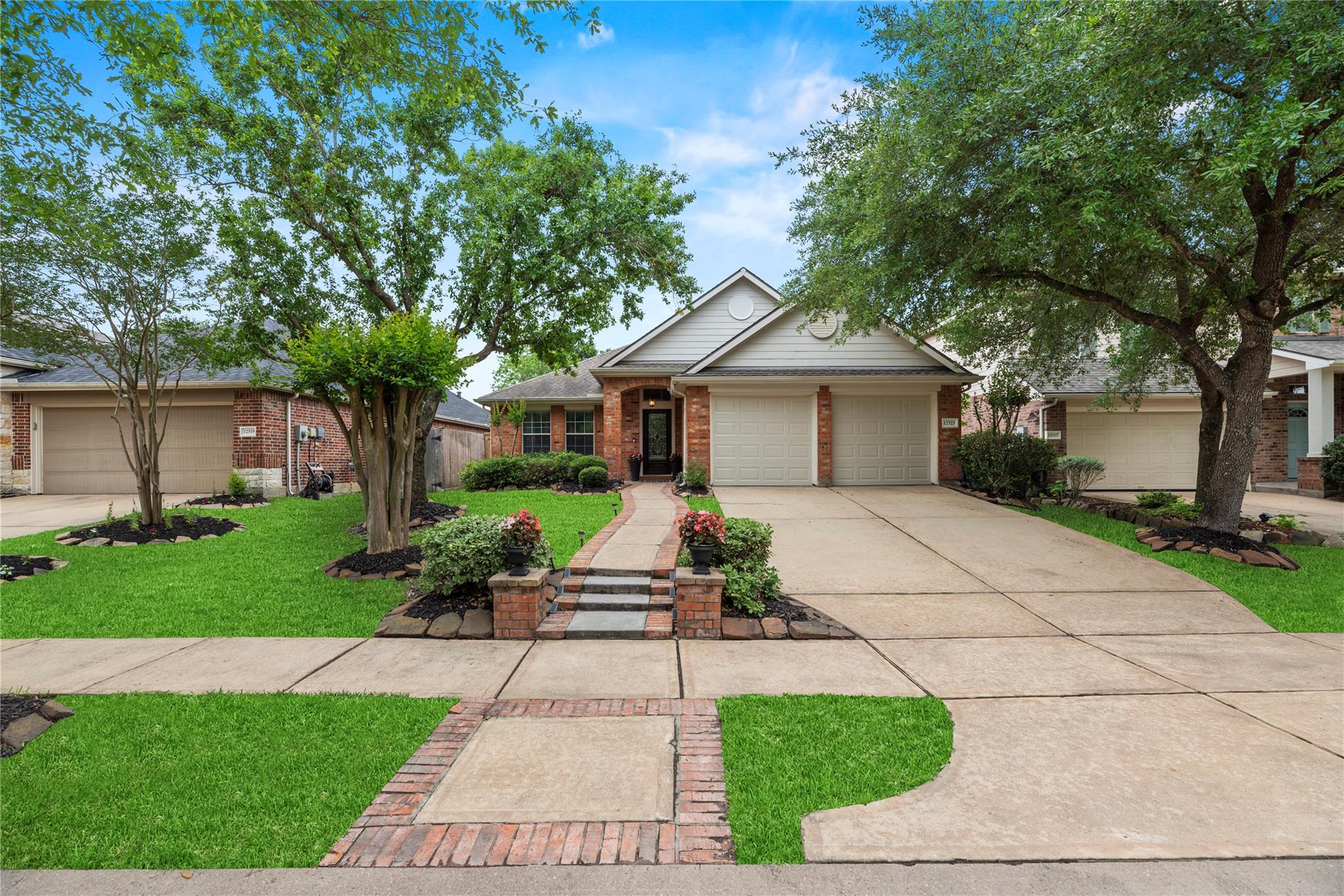 12323 E Elizabeth Shore Loop