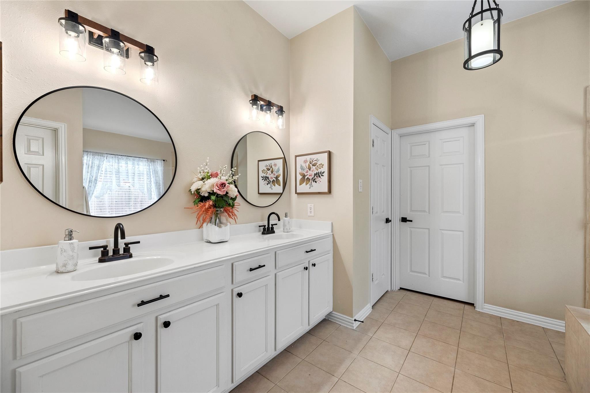 12323 E Elizabeth Shore Loop