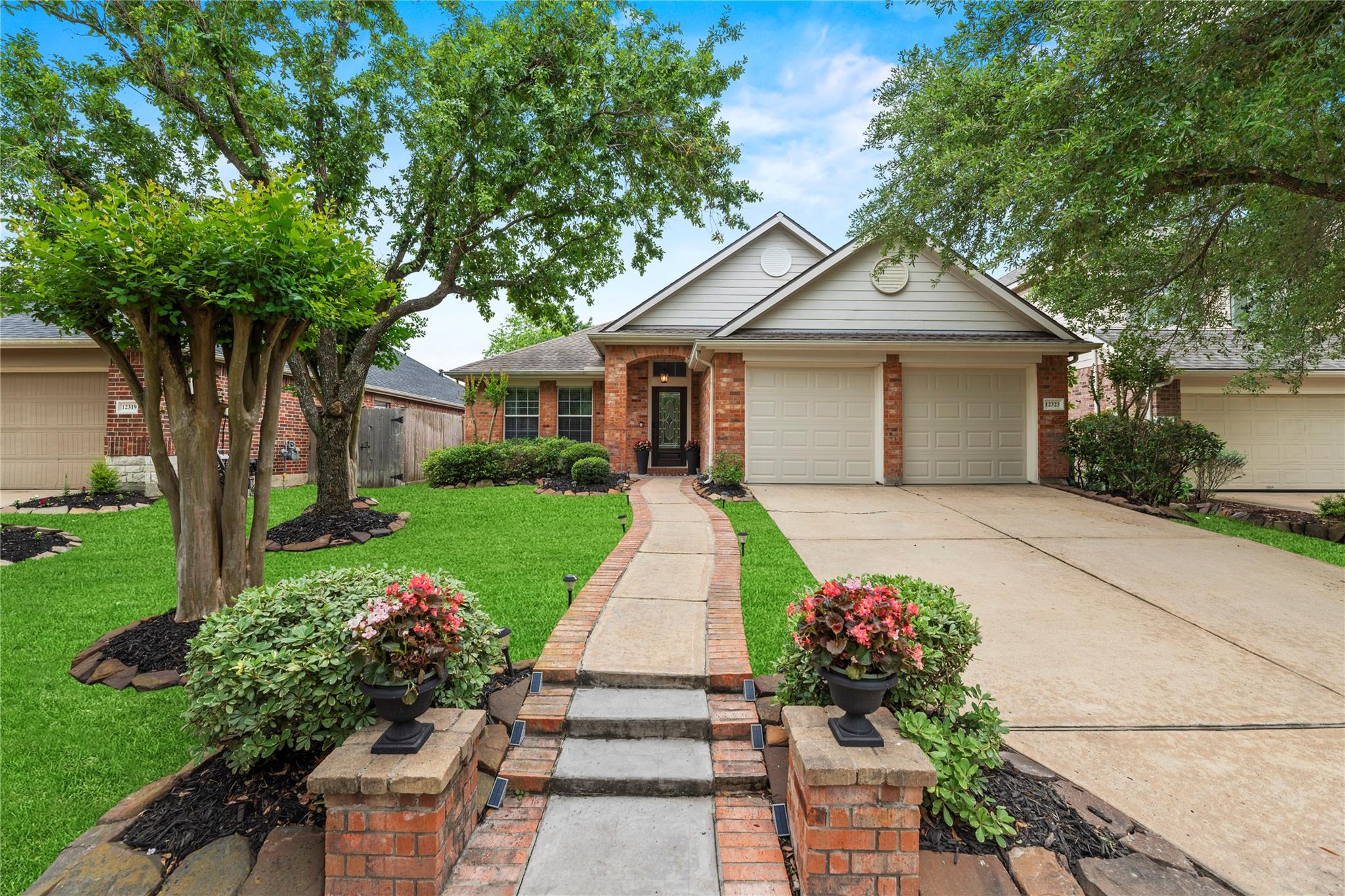 12323 E Elizabeth Shore Loop