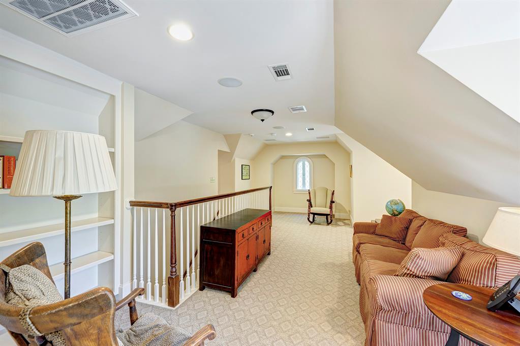 5302 Institute Lane
