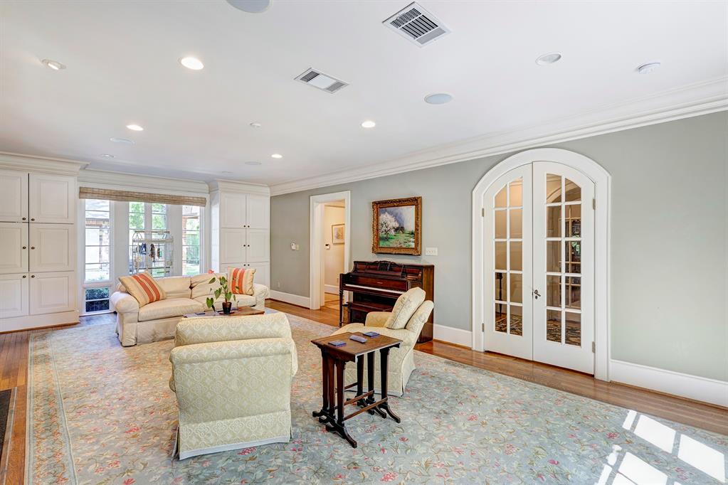 5302 Institute Lane