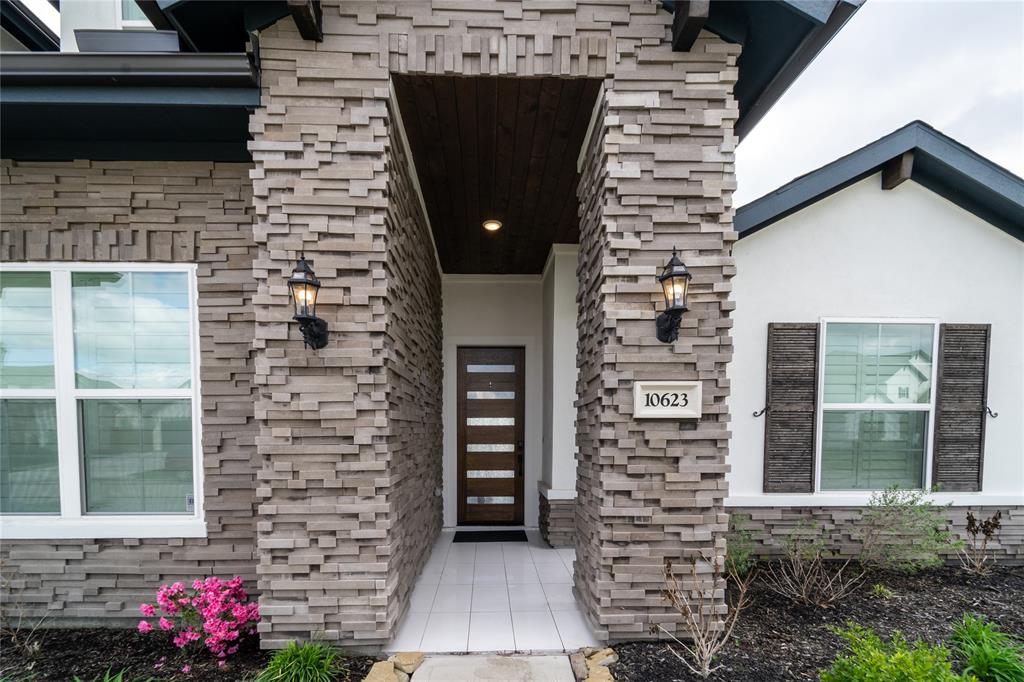 10623 Painted Crescent Court