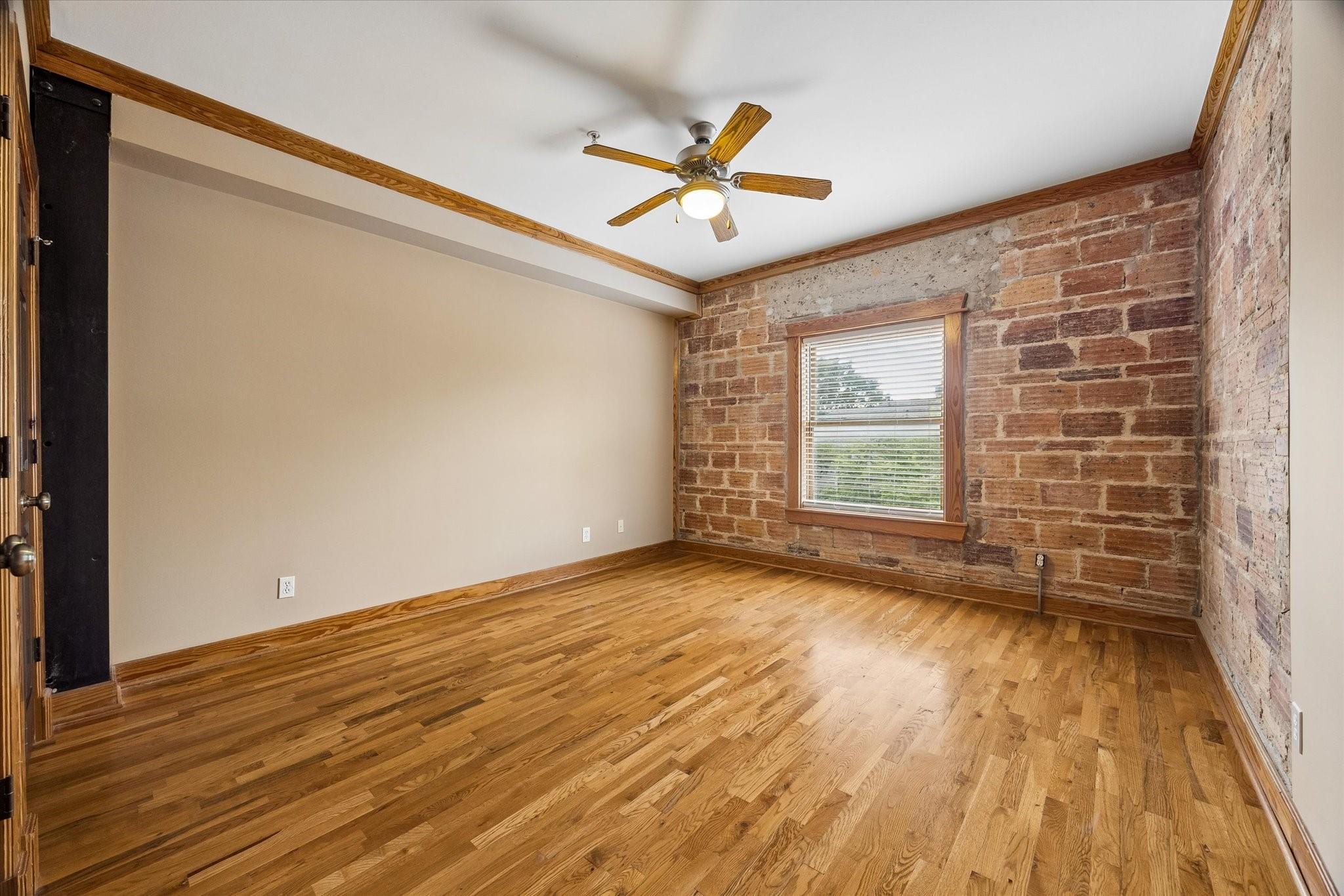 215 W Norma Street # 302