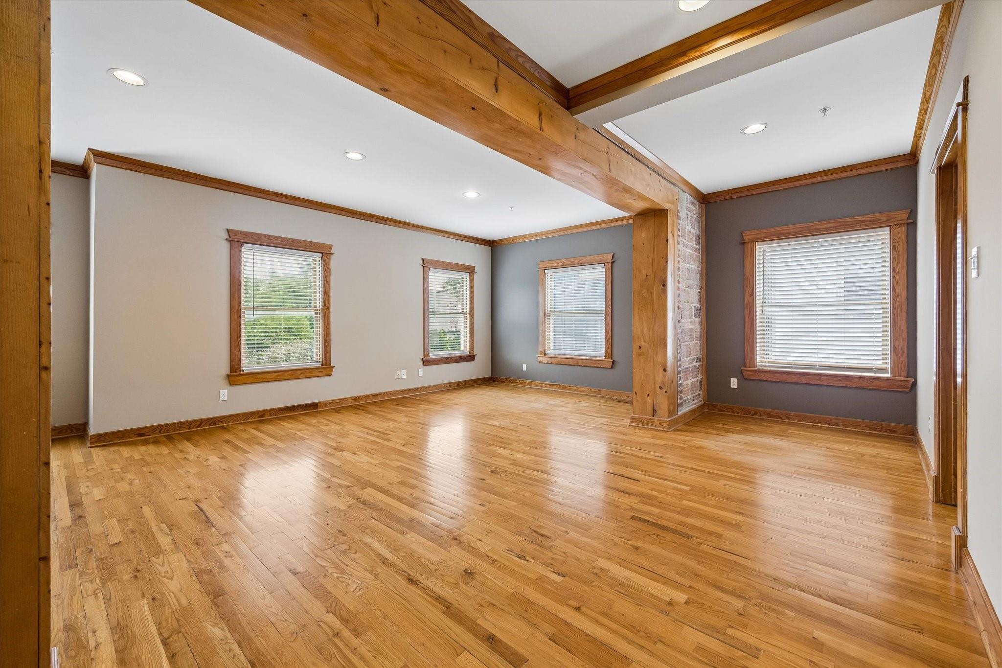 215 W Norma Street # 302