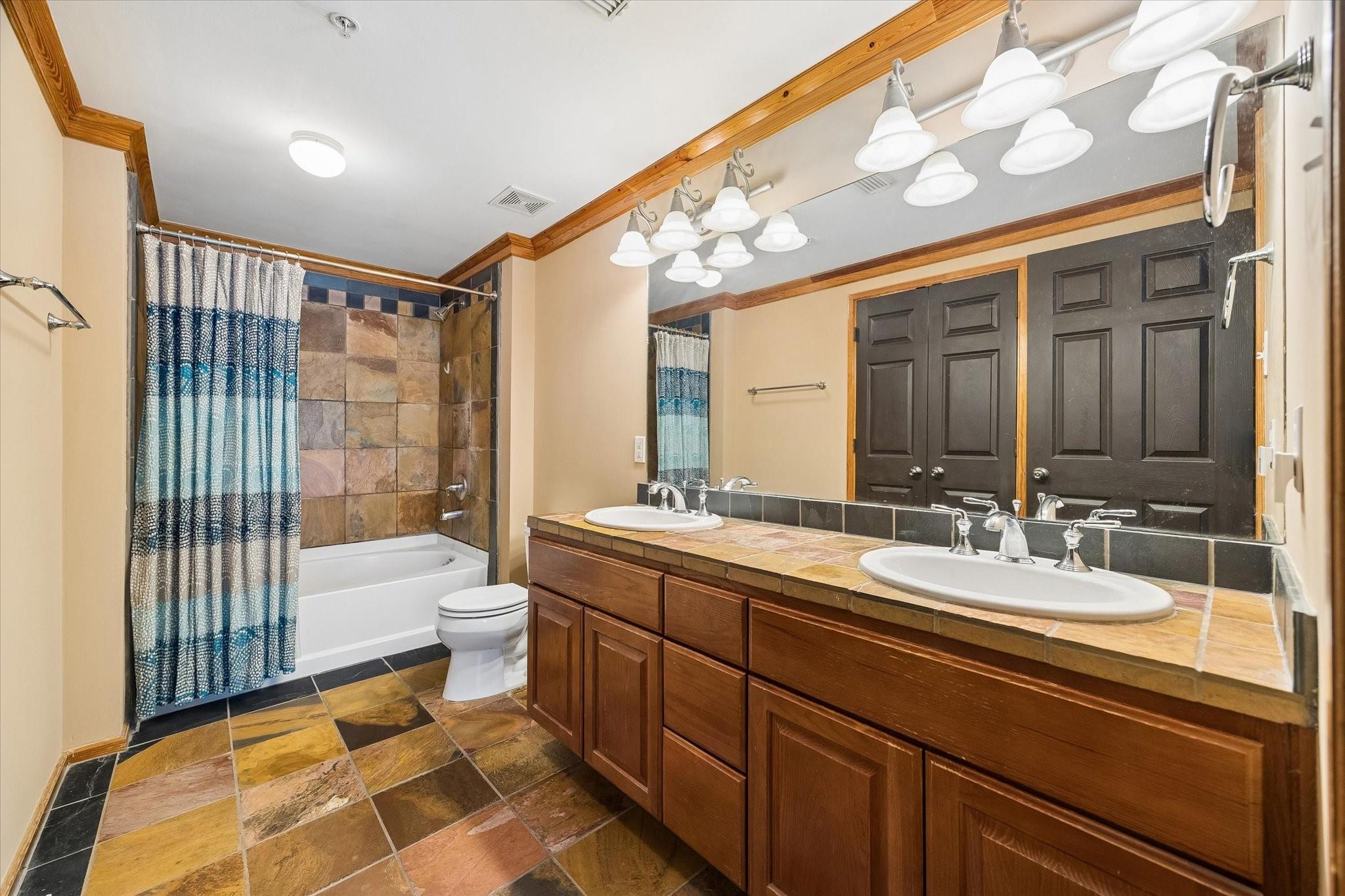 215 W Norma Street # 302