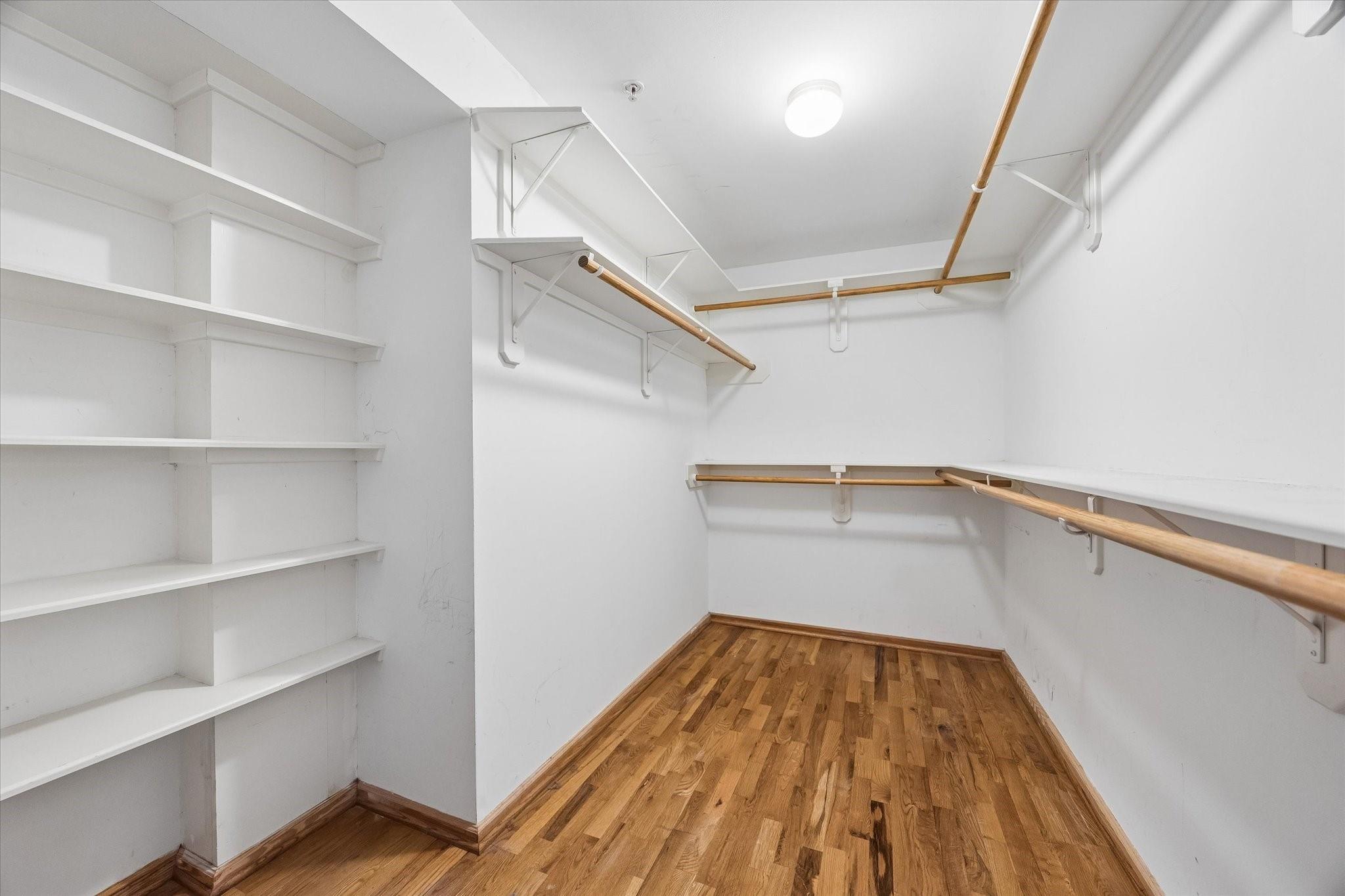 215 W Norma Street # 302