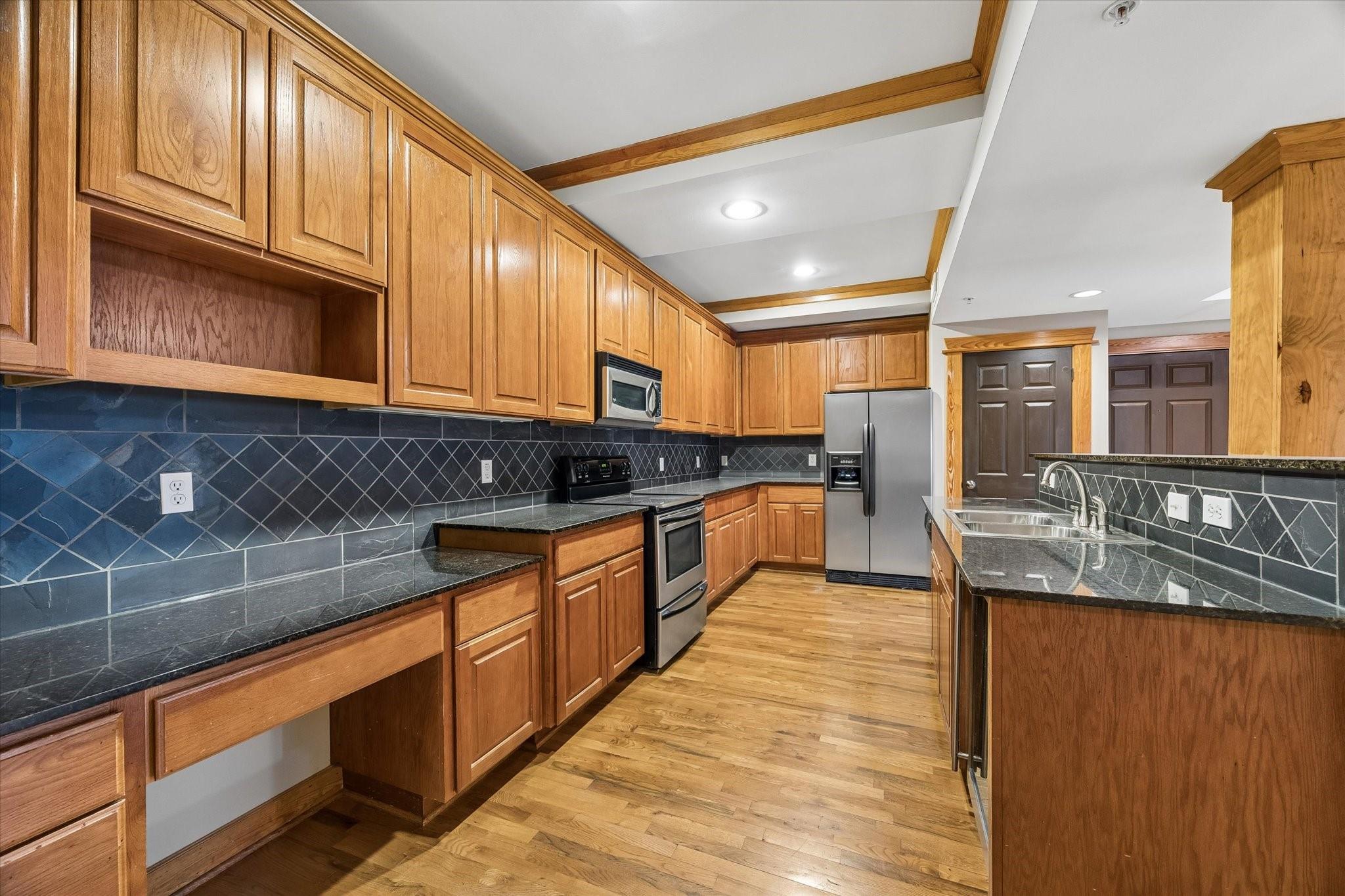 215 W Norma Street # 302
