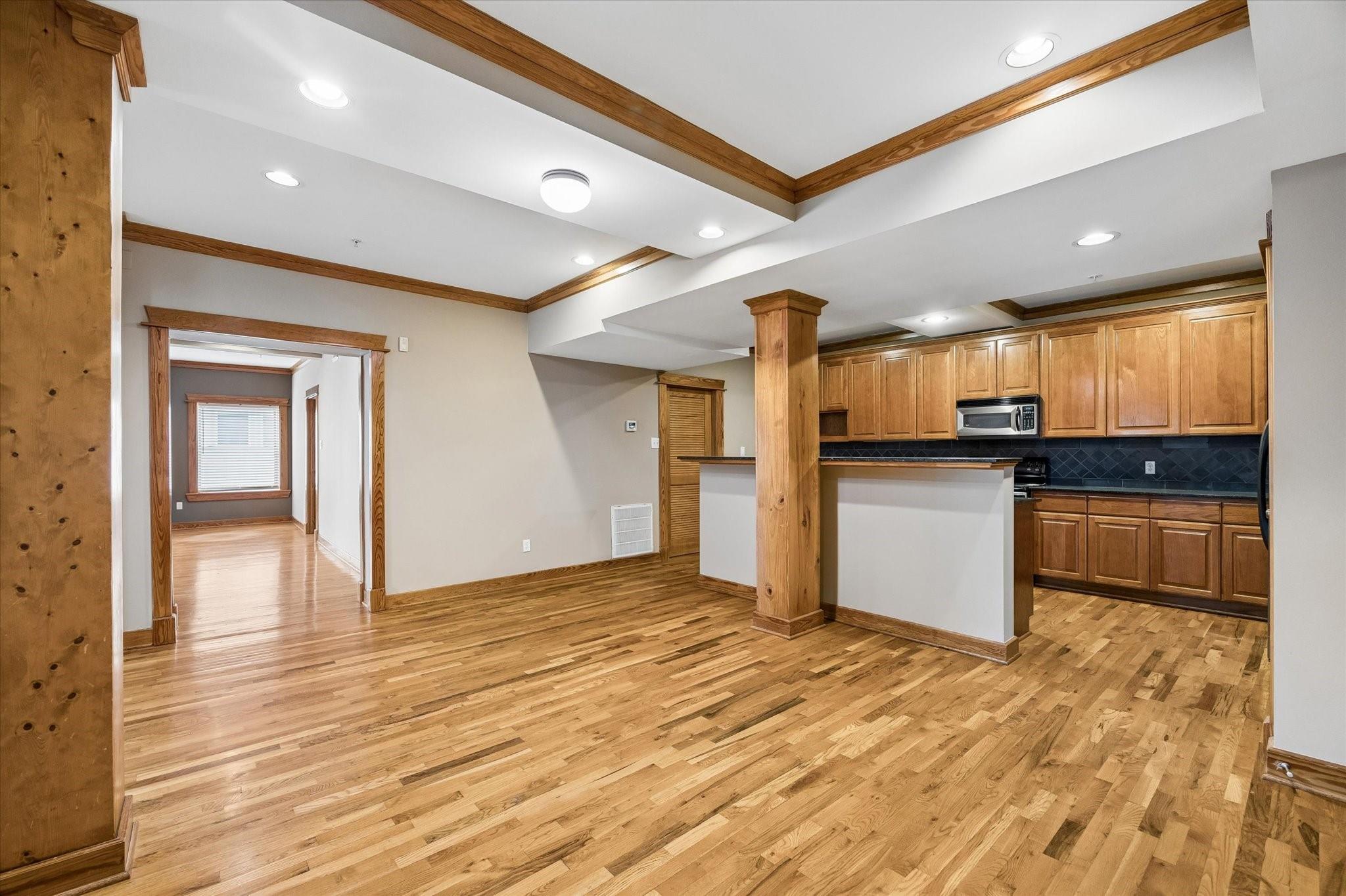 215 W Norma Street # 302