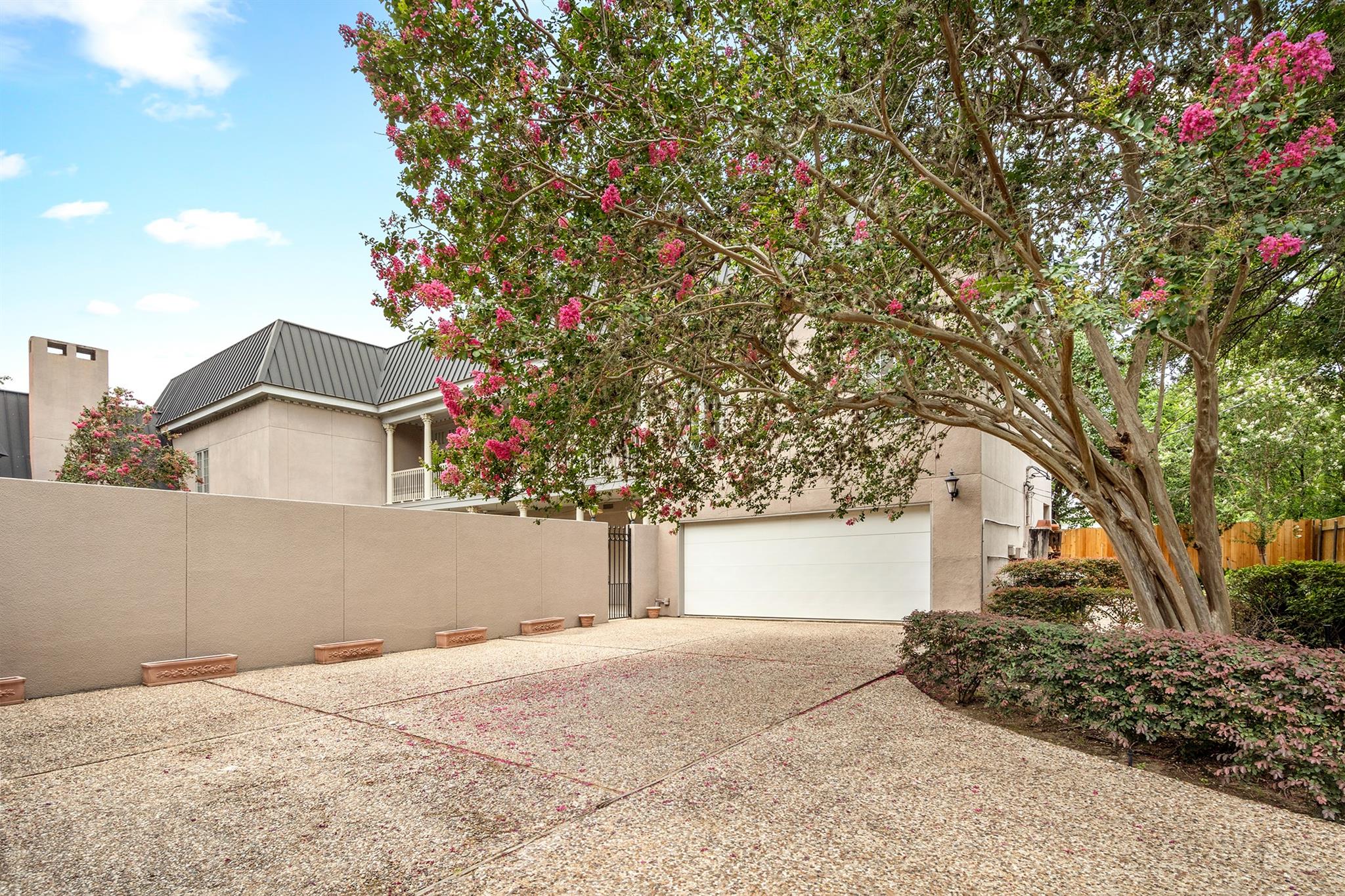 903 Rocky River Road