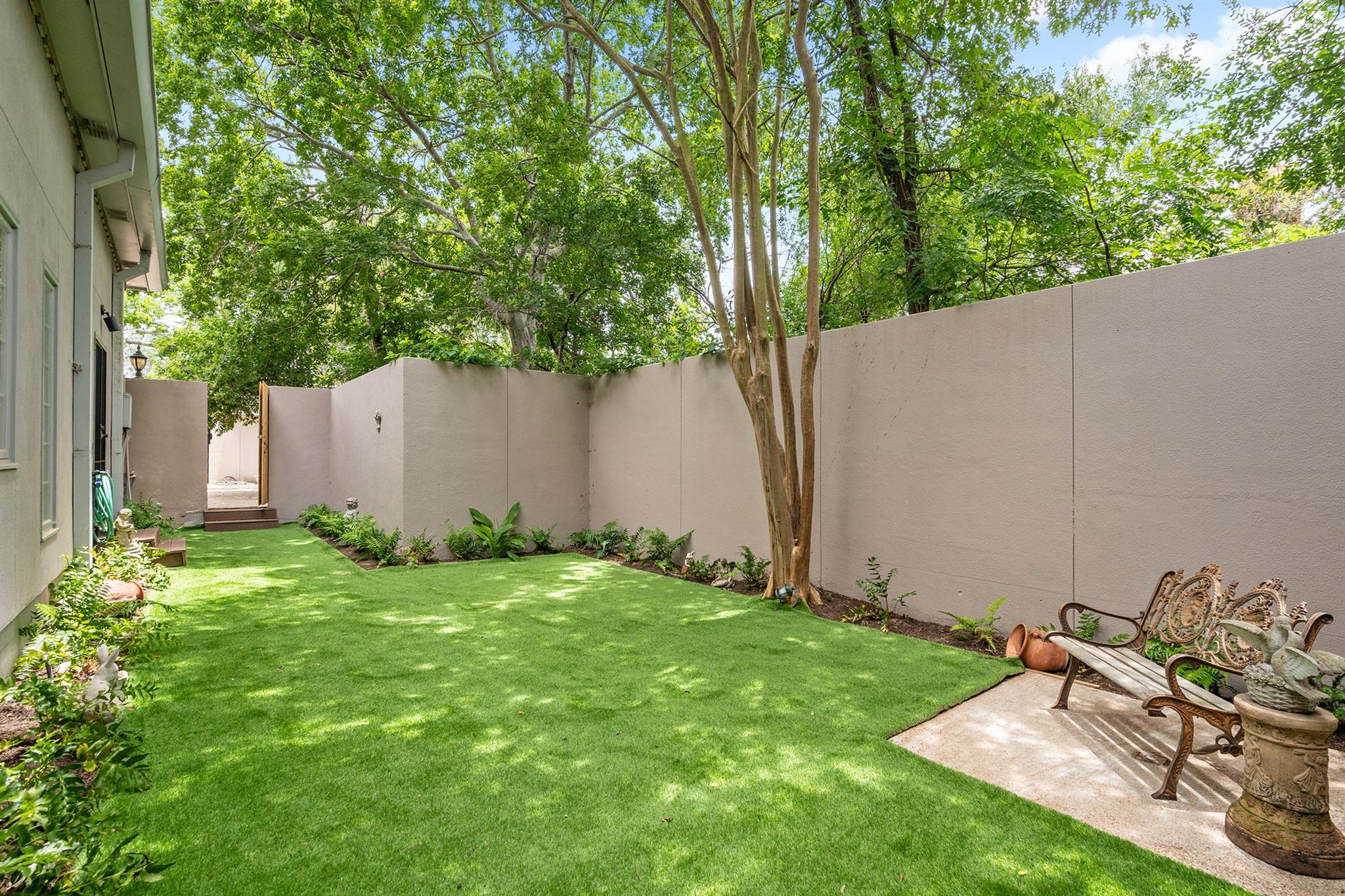 903 Rocky River Road