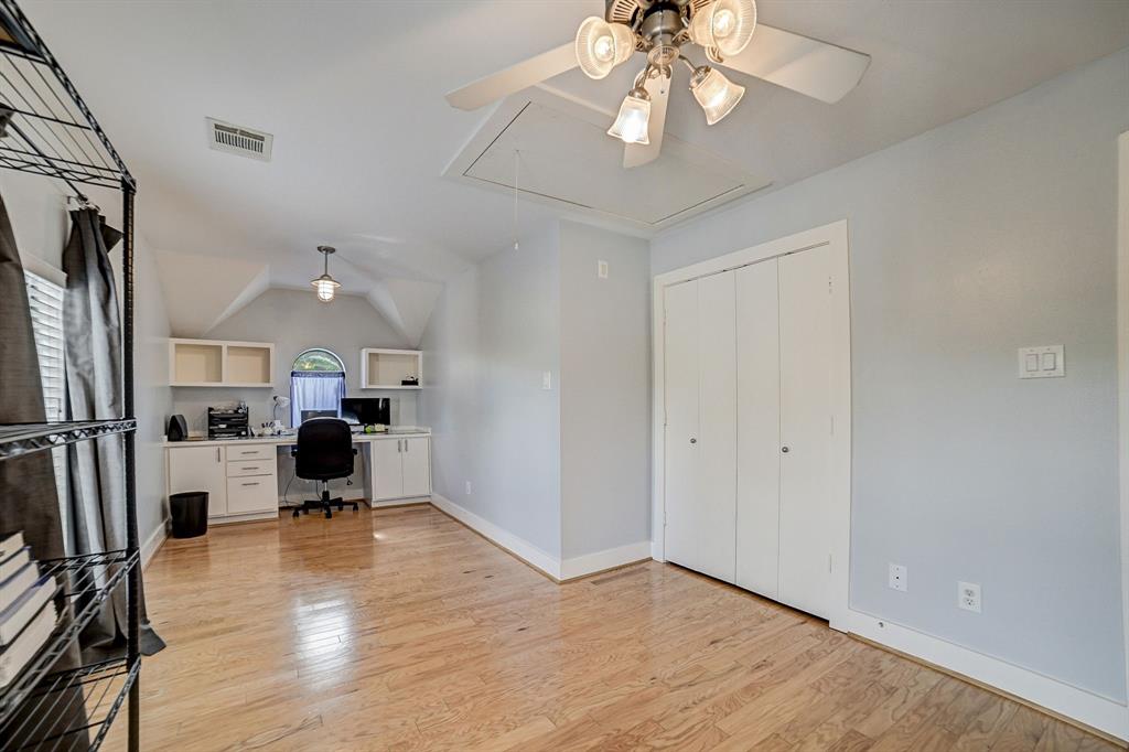 5838 Larkin Street